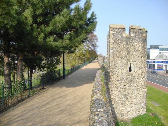 Canterbury City Walls